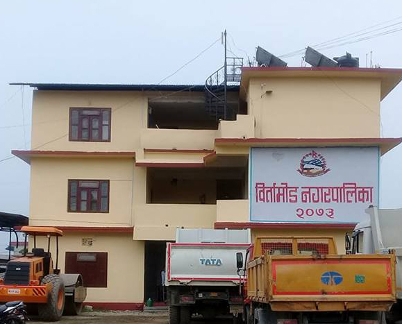 बिर्तामोड नगरपालिकामा गैरकानूनी कर लगाइदै, नगदि रसिदको अनियमित प्रयोग