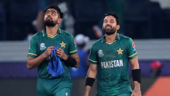 पाकिस्तानको बिजयी शुरुवात : विश्वकपमा पहिलो पटक भारतको हार