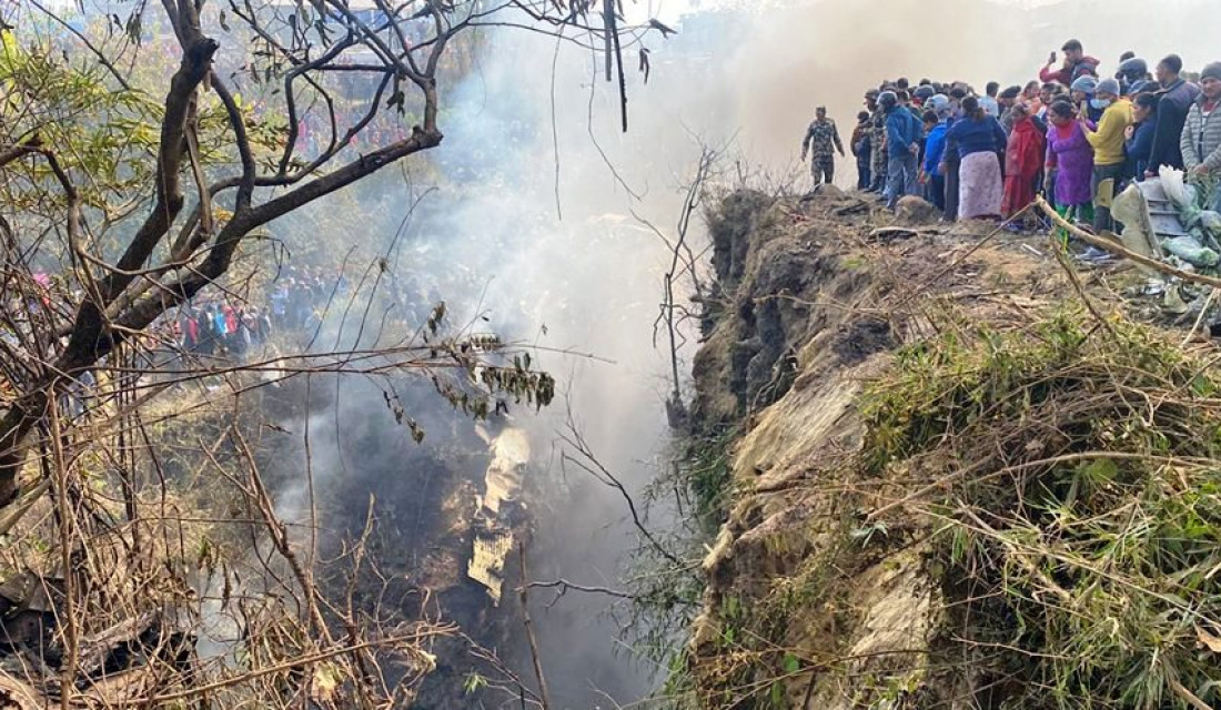 बिमान दुर्घटनाको शोकमा आज सार्वजनिक बिदा, राष्ट्रिय झन्डा आधा झुकाइने