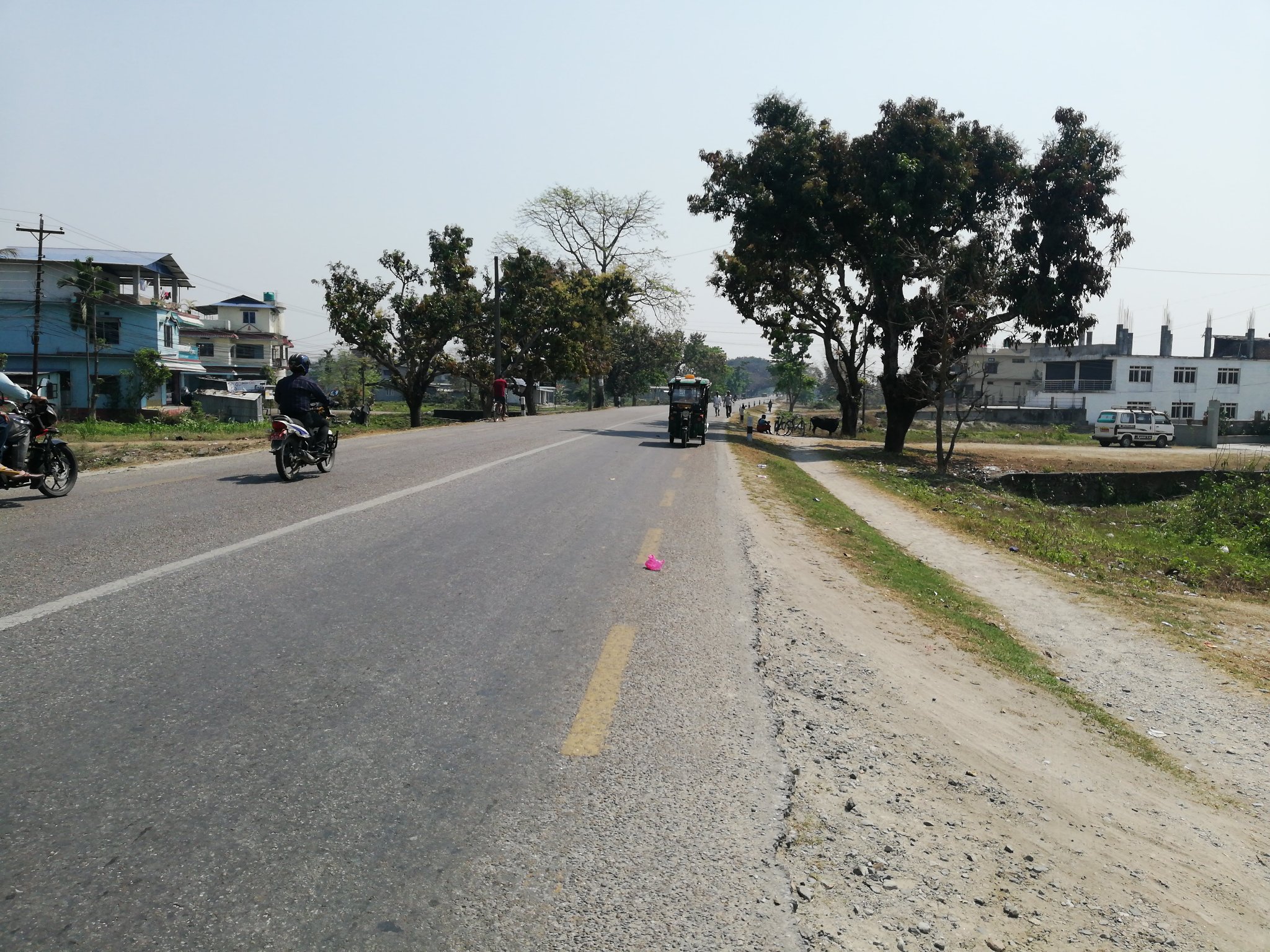 मेचीनगरबाट दुई बन्दकर्ता प्रहरी नियन्त्रणमा