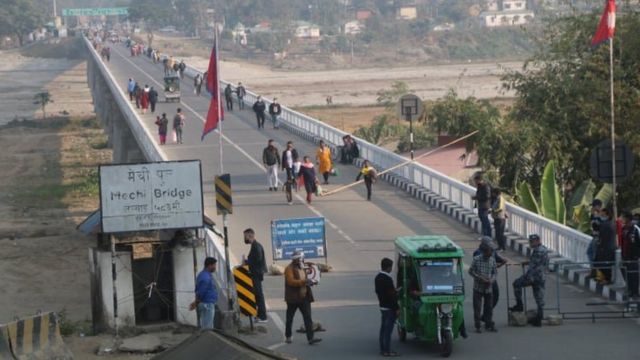 झापा र इलामका सिमा नाका बन्द हुदै 