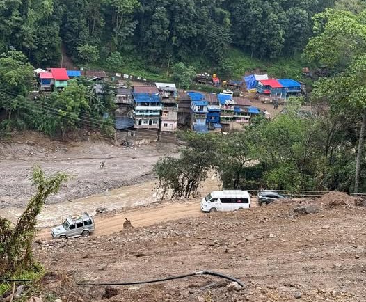 मेची राजमार्गको माइखोला–राजदुवाली खण्ड बन्द