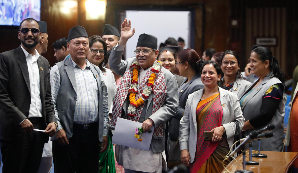 विपक्षिको अवरोधका बिच प्रधानमन्त्रीलाई विश्वासको मत 