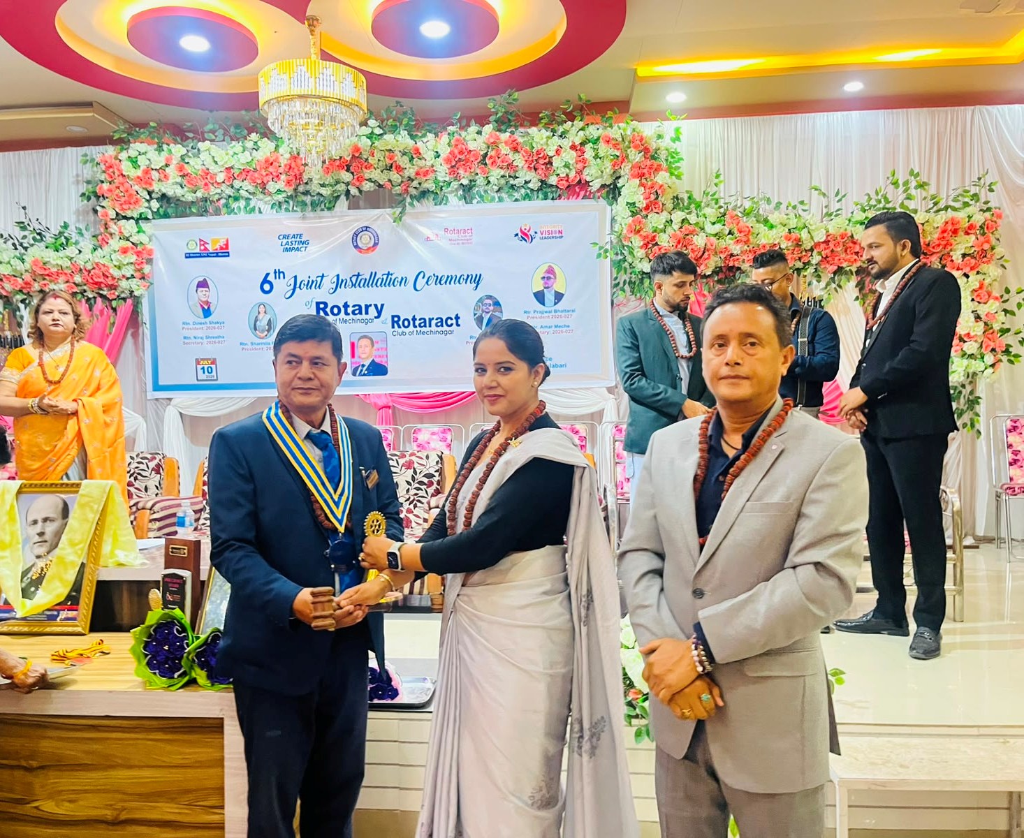 शाक्यद्वारा रोटरी क्लव अफ मेचीनगरको अध्यक्षको पदभार ग्रहण