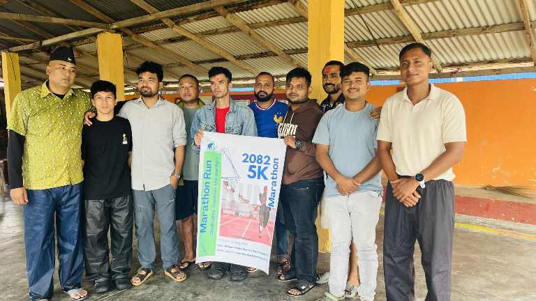 जेनजी आन्दोलनका सहिदहरुको स्मृतिमा मेचीनगरमा “५ के रोड रन”