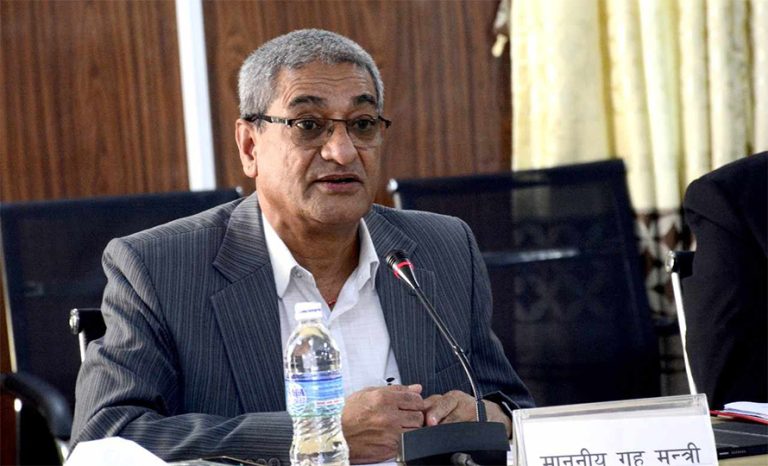 ‘रोमियो जुलियट’ कानूनका बारेमा छलफल गर्दै सरकार