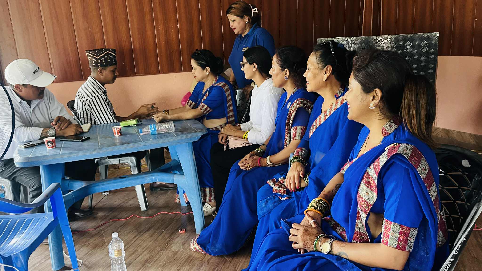 मेचीनगर लेडी जेसीजको स्थापना दिवसमा लेजर थेरापीबाट निशुल्क उपचार