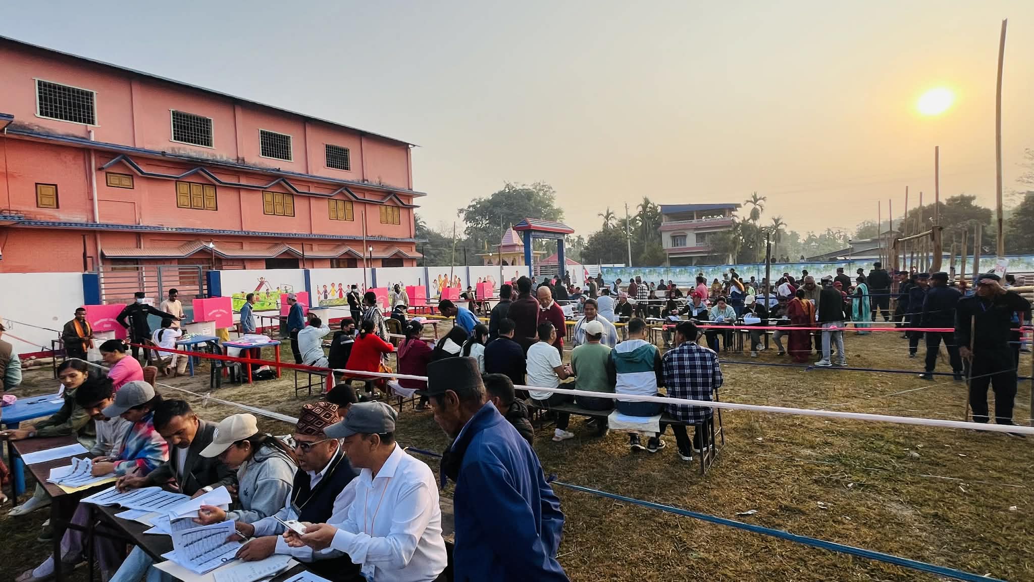 सकियो मतदान, झापामा ६५ प्रतिशत मतदान