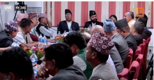 काठमाण्डौ महानगरको कार्यपालिका बैठकमा सहभागिहरु ।