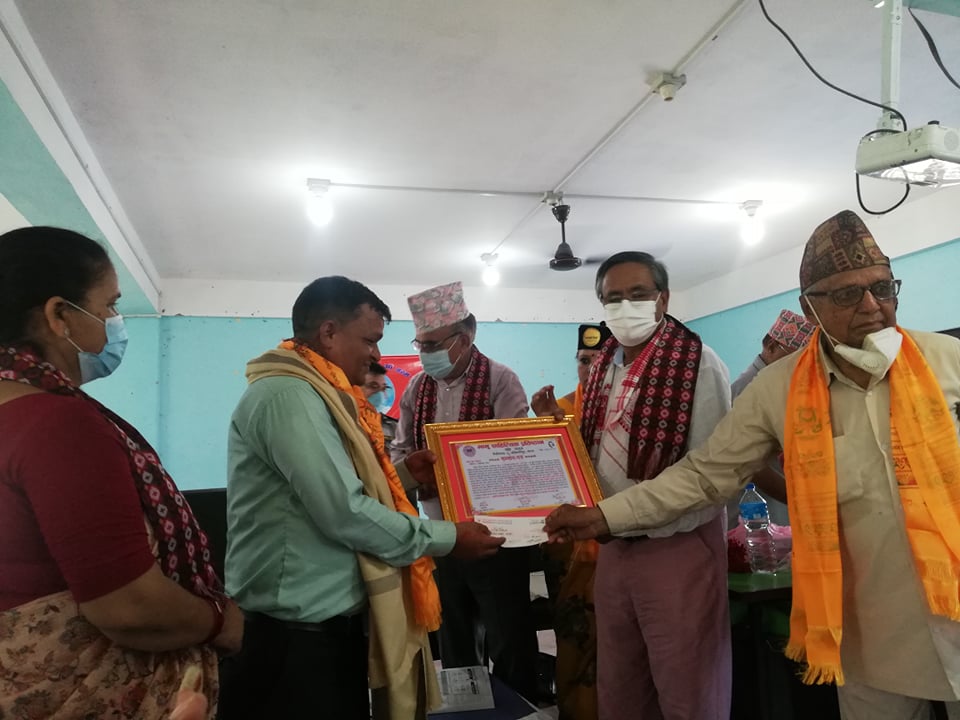 पत्रकार पौडेललाई भानु साहित्यिक पत्रकारिता पुरस्कार