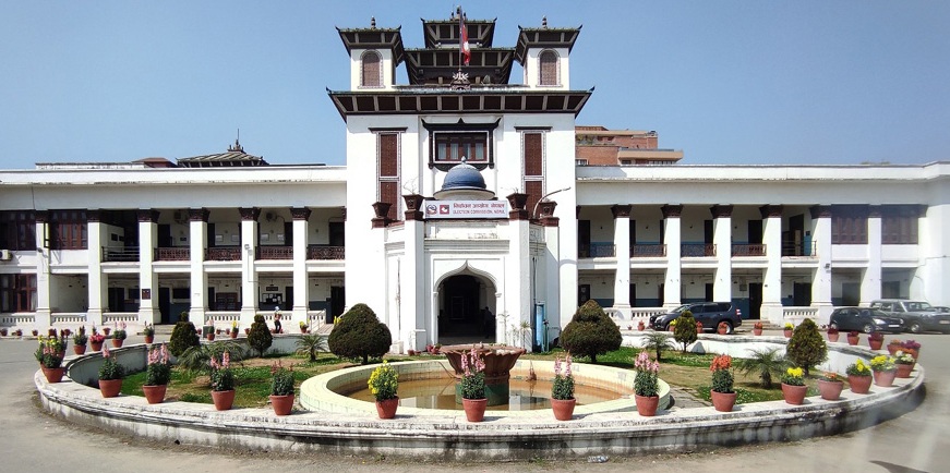 उम्मेद्वारी दर्ता गर्दा के कस्ता कागज चाहिन्छ ?
