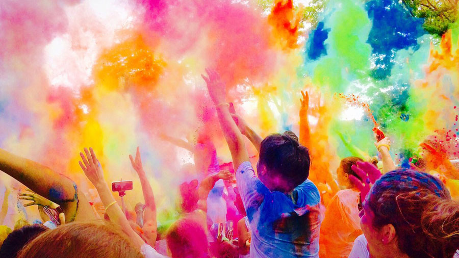 आज तराईमा रंगिन पर्व ‘होली’