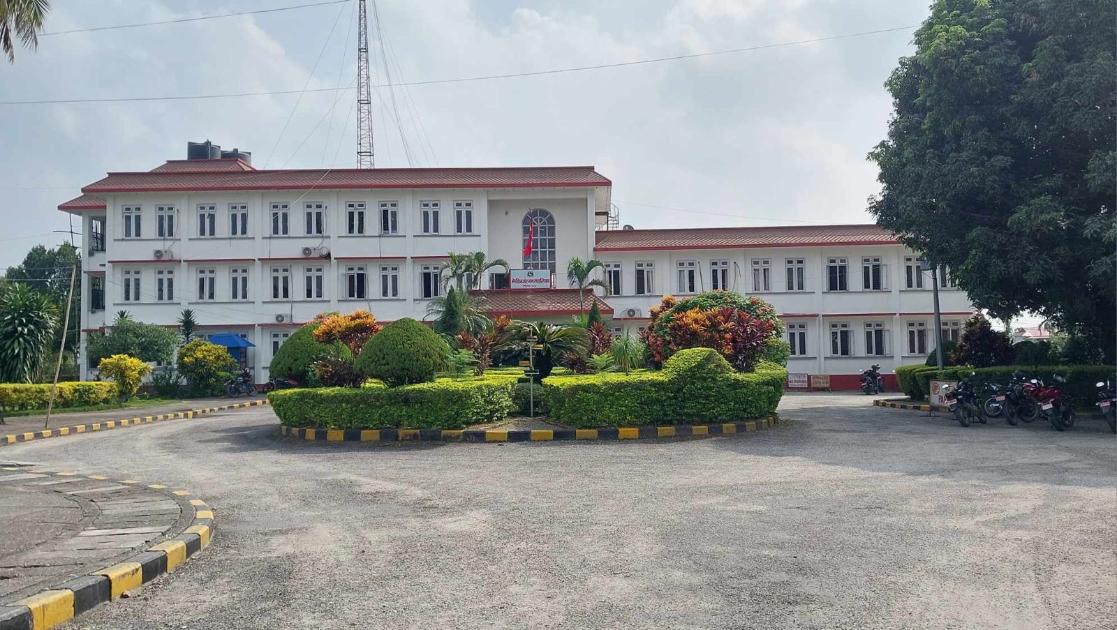 मेचीनगरमा सामुदायिक विद्यालयको जग्गाको स्थिति बुझ्न समिति गठन