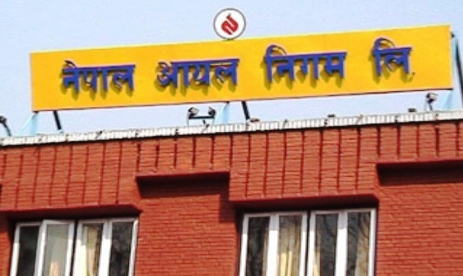 पेट्रोलको मुल्य प्रतिलिटर १६४.५०, डिजल १५४.५० रुपैयाँ